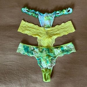 Three VS panties 🦋